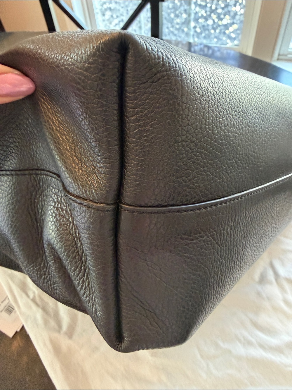 Cuyana Classic Easy Zipper Tote w/ Insert, Strap, Pouch - Black & Blush - Picture 12 of 16